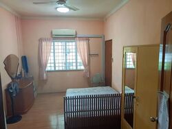 Sarina Terrace (D14), Terrace #559561571